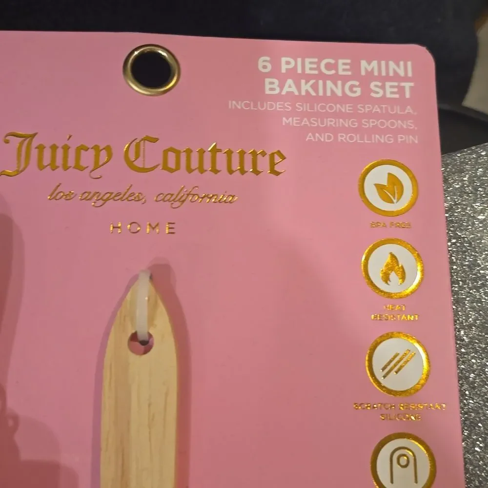 Juicy Couture Home 6-PC Mini‎ Baking Set